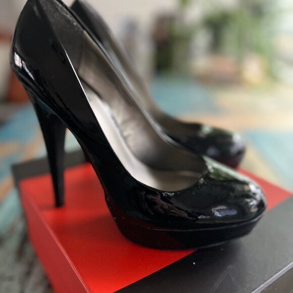 Guess Black Patent Leather Stiletto Platform, Size 7 - Picture 5 of 8